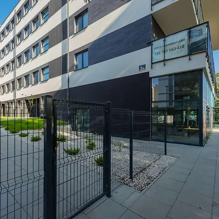 Appartamento Stylish By The With Balcony In By Renters *