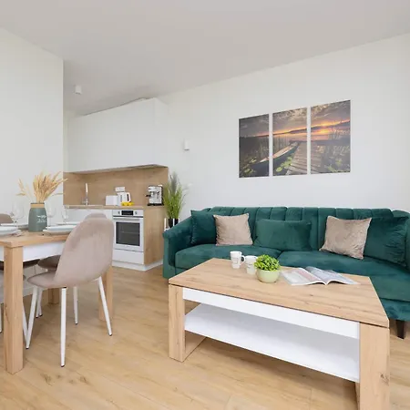 Stylish By The With Balcony In By Renters Appartamento Zegrze