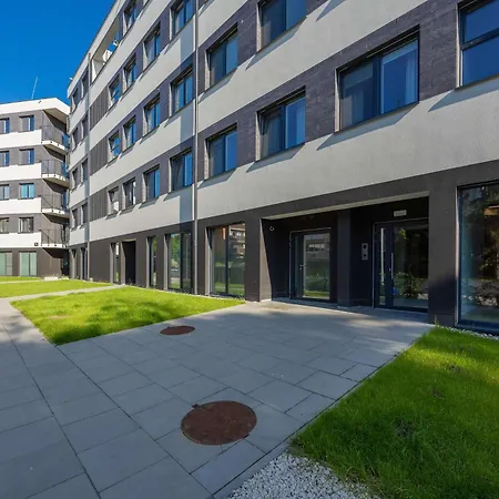 Appartamento Stylish By The With Balcony In By Renters Zegrze