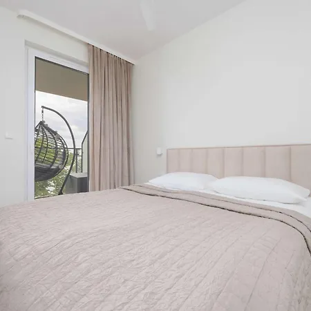 Appartamento Stylish By The With Balcony In By Renters