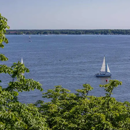 Stylish By The With Balcony In By Renters Appartamento *