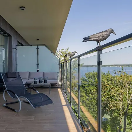 Appartamento Stylish By The With Balcony In By Renters Zegrze